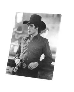Tableau Décoratif  John Travolta Chapeau Cowboy Style Swag Photo Vintage (30 cm x 39 cm)