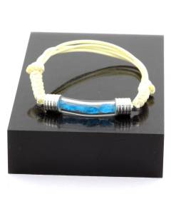 Pierres et Minéraux. Bracelet Apatite bleu neon brut. Couleur beige.