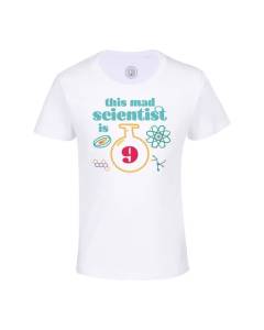 T-shirt Enfant Blanc This Mad Scientist is 9 Anniversaire Celebration Cadeau Anglais Science Theme